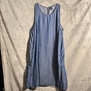 GAP Denim‎ Dress women’s size large blue lightweight with pockets midi length